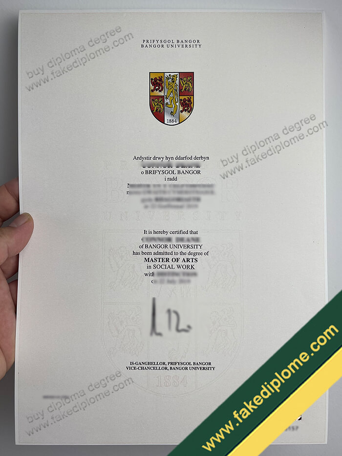 Bangor University diploma sample 1 Bangor University diploma sample 1 What Does a Bangor University Degree Look Like?